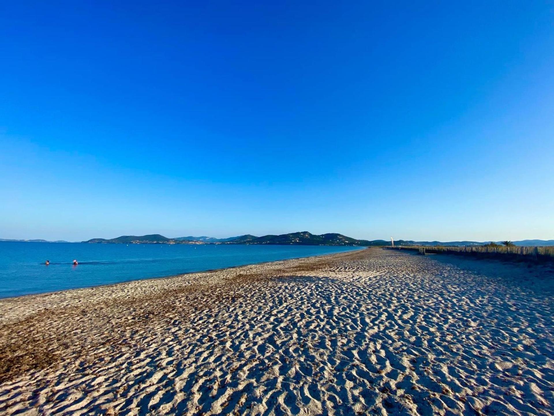 La badine Aparthotel Hyeres Bagian luar foto